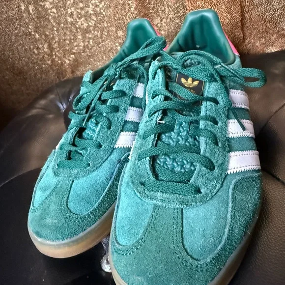 Adidas Green and Pink Interior Shoes - Picture 3 of 5